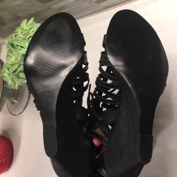 Nine West NW7FOREST  wedge bootie - black - Picture 5 of 6